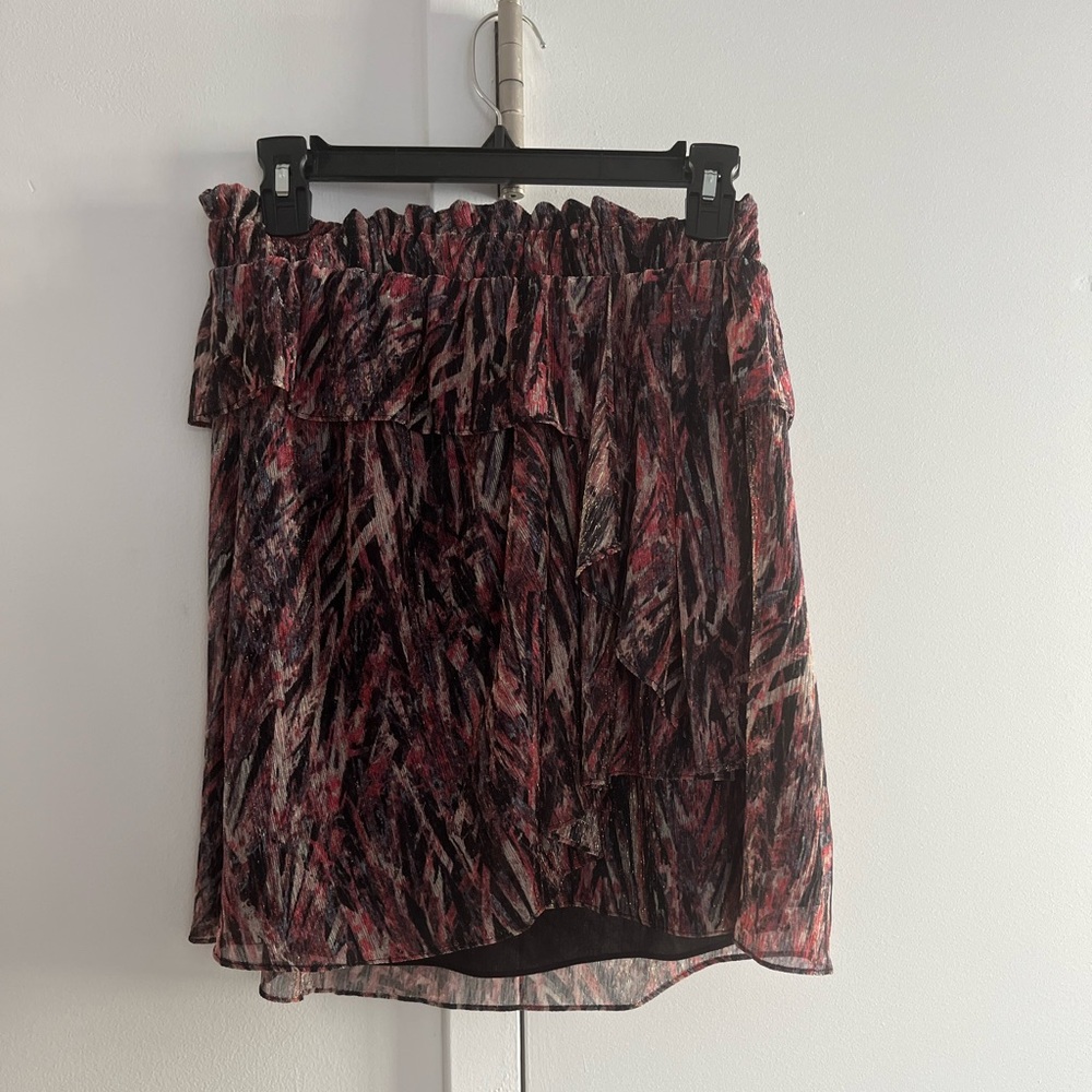 Worn once iro skirt! Size 36